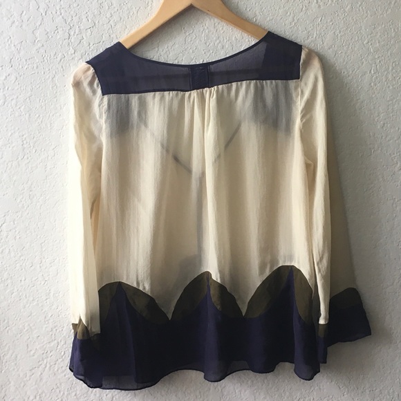 Macphee Women’s Blouse - Picture 2 of 7